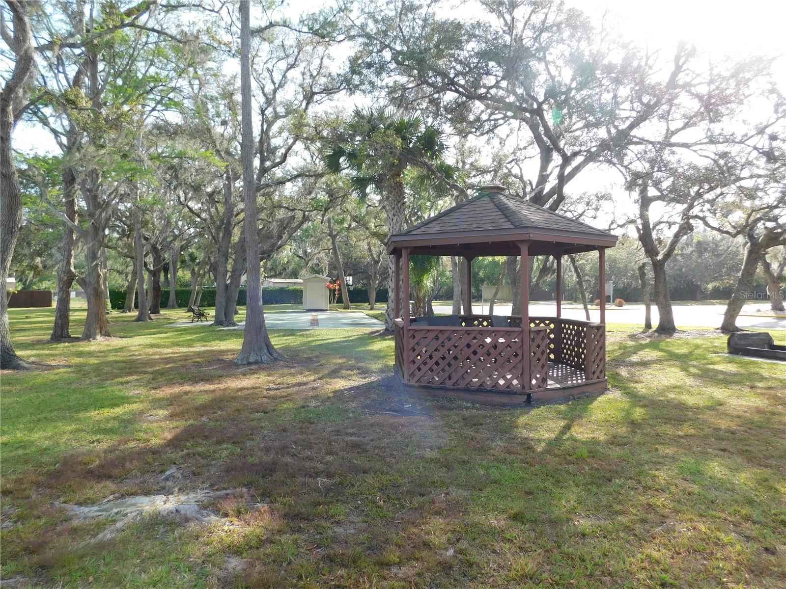 1311 PINE ISLAND DR N, ST CLOUD, FL, 34771