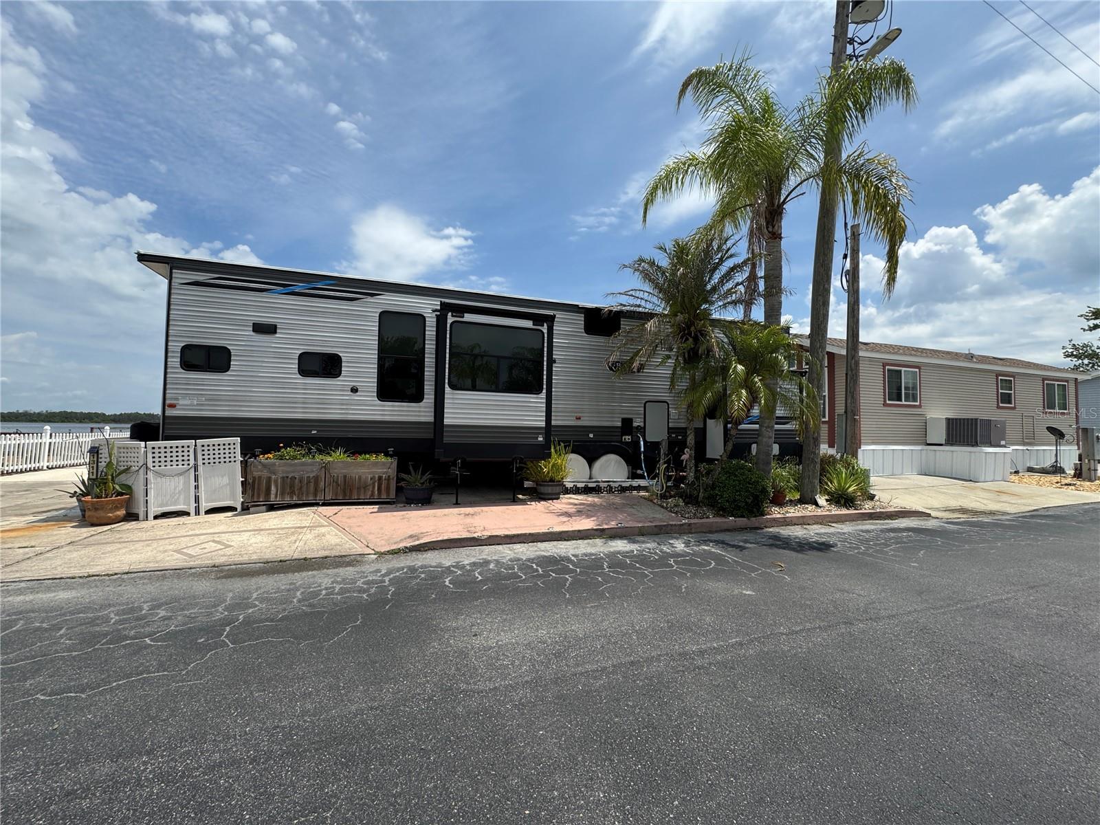 1311 PINE ISLAND DR N, ST CLOUD, FL, 34771