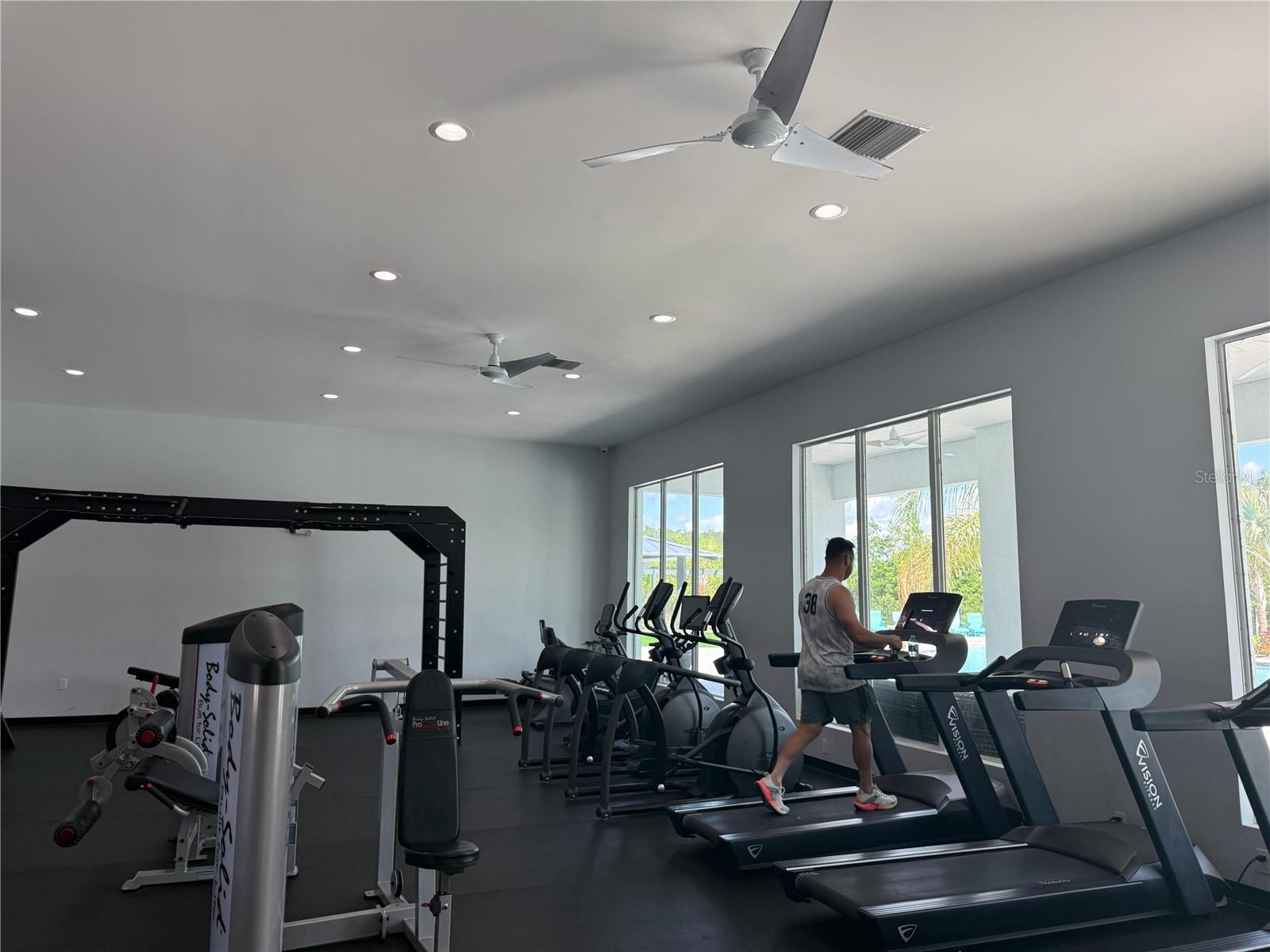 532 PARK PLACE BLVD, DAVENPORT, FL, 33837