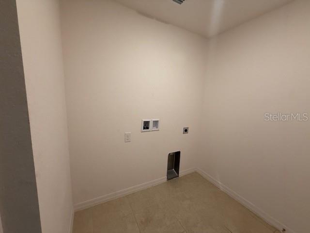 1884 AMBER SWEET CIR, DUNDEE, FL, 33838