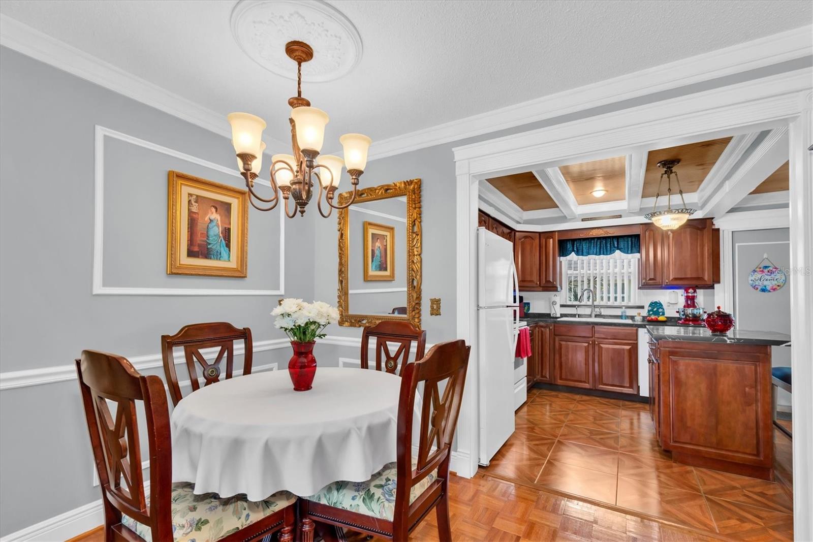 6915 VERSAILLES N, PINELLAS PARK, FL, 33781