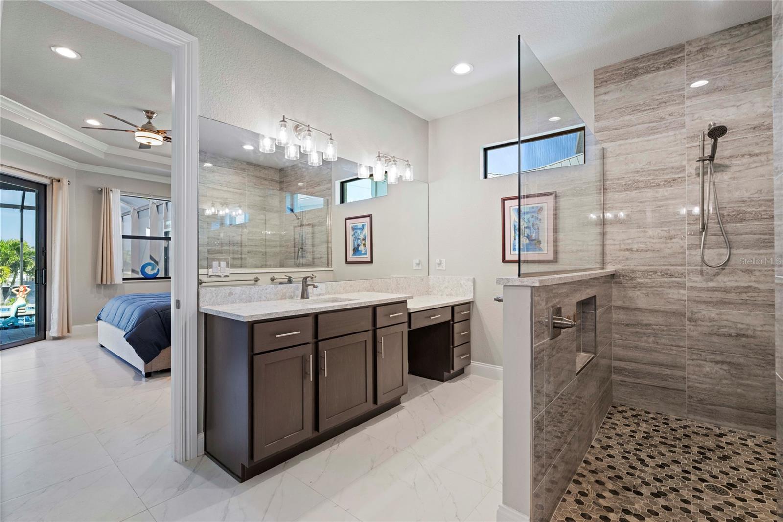 1880 AQUI ESTA DR, PUNTA GORDA, FL, 33950