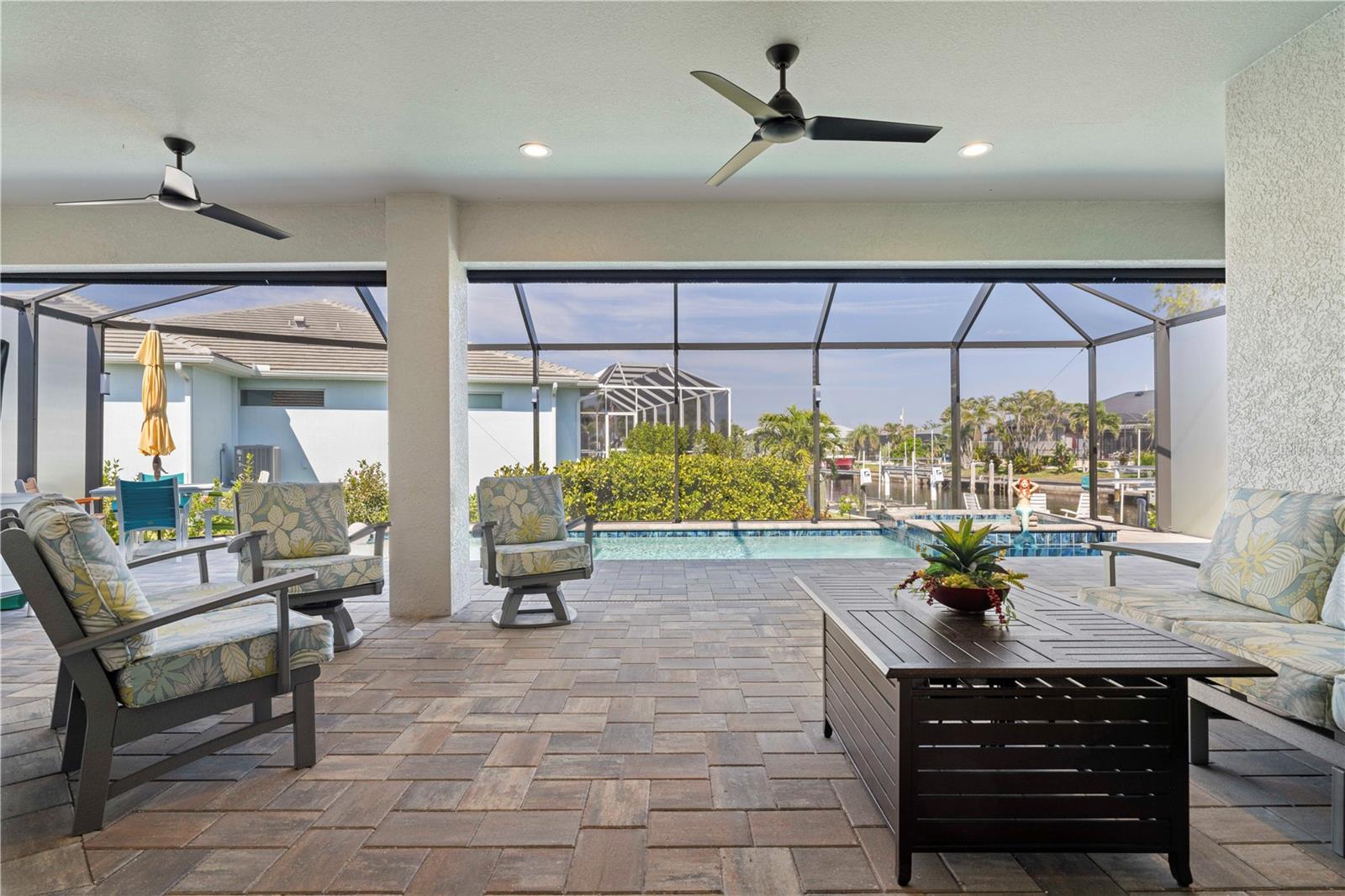 1880 AQUI ESTA DR, PUNTA GORDA, FL, 33950