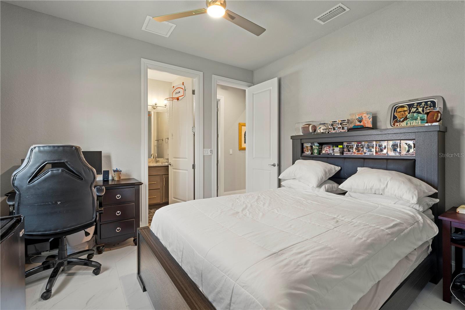 1880 AQUI ESTA DR, PUNTA GORDA, FL, 33950