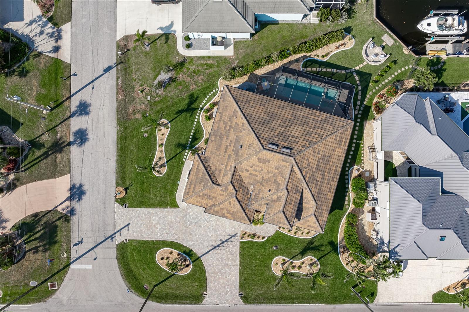 1880 AQUI ESTA DR, PUNTA GORDA, FL, 33950
