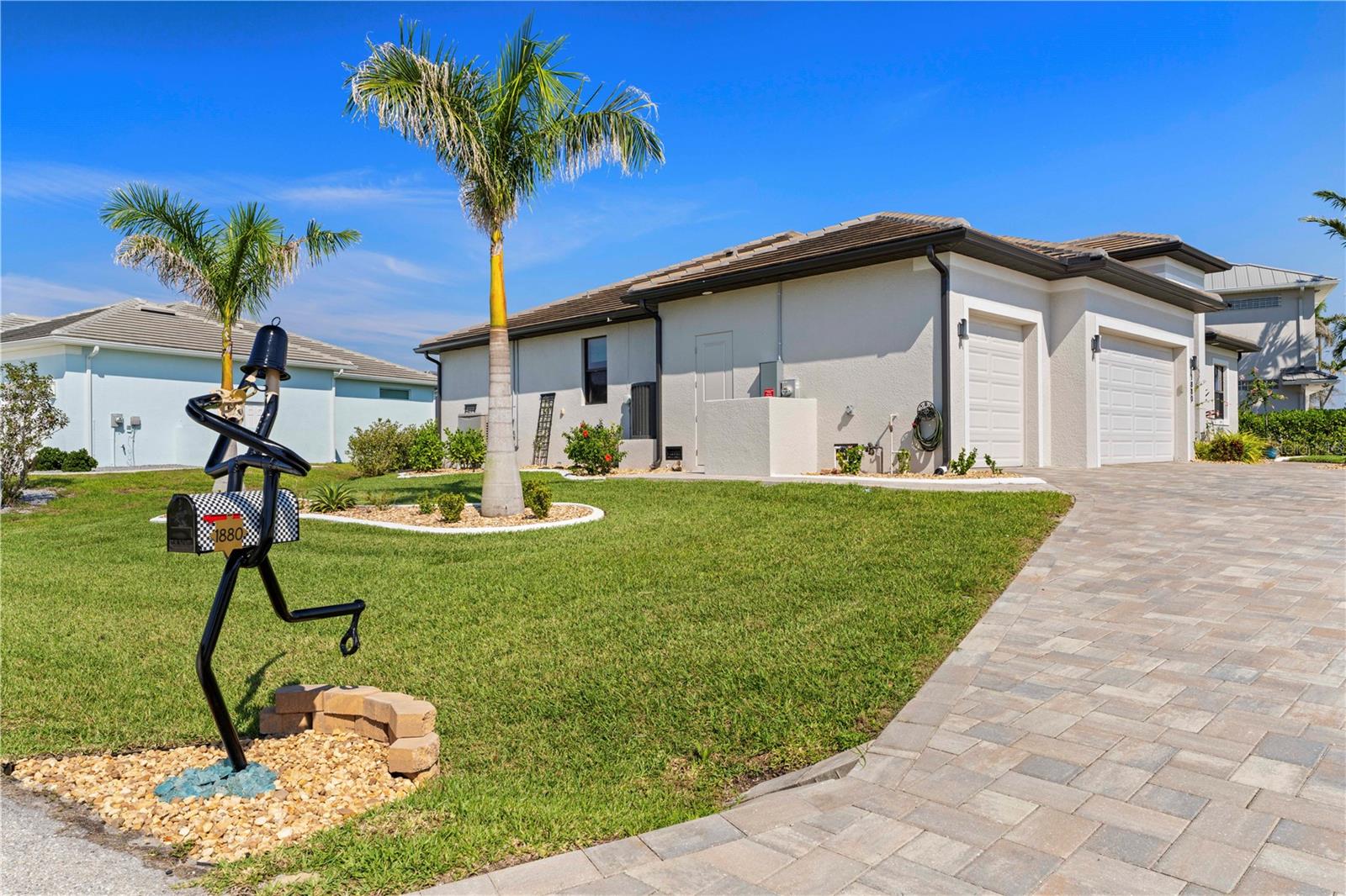 1880 AQUI ESTA DR, PUNTA GORDA, FL, 33950