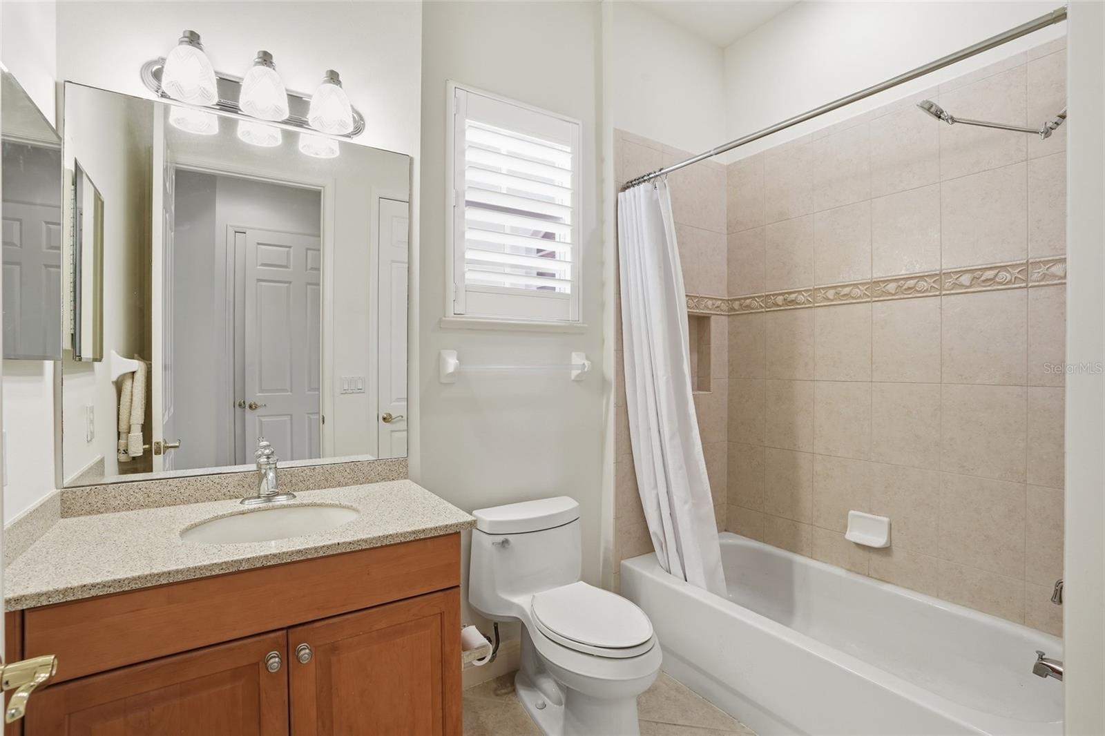 5957 TARPON GARDENS CIR #202, CAPE CORAL, FL, 33914
