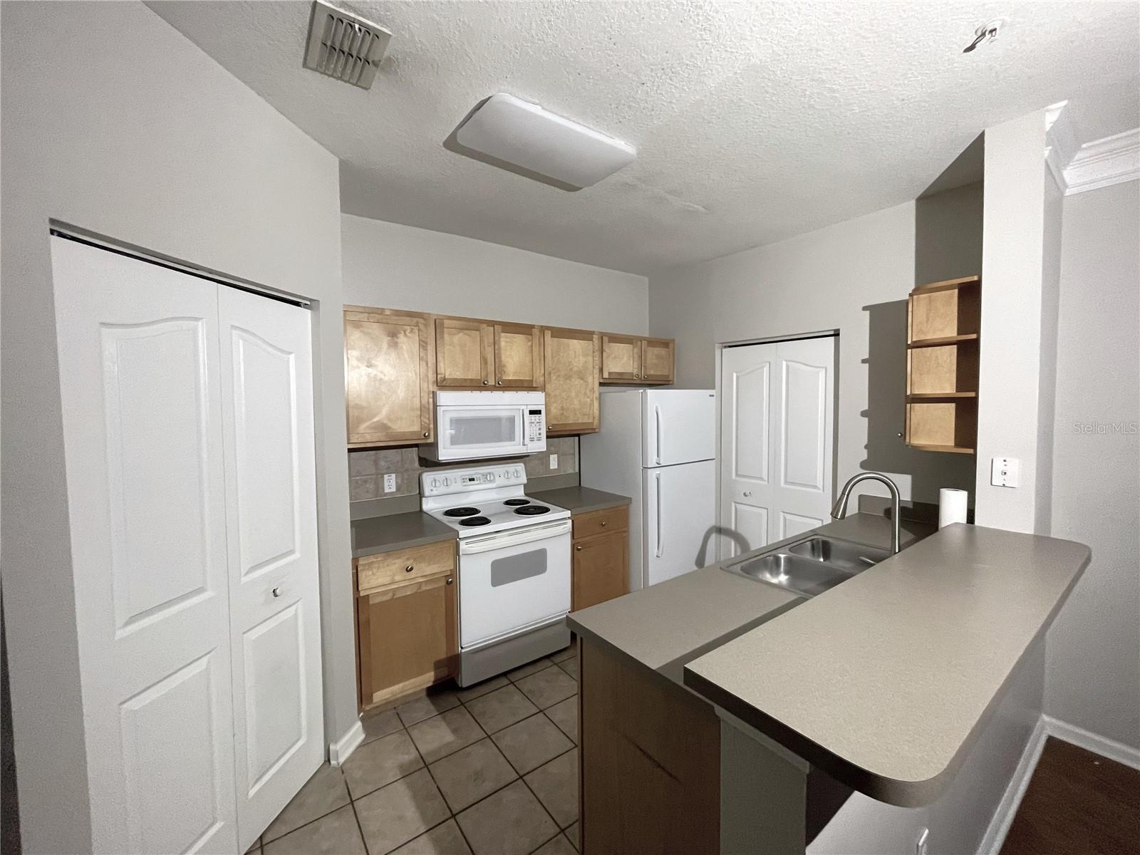 4207 S DALE MABRY HWY #9201, TAMPA, FL, 33611