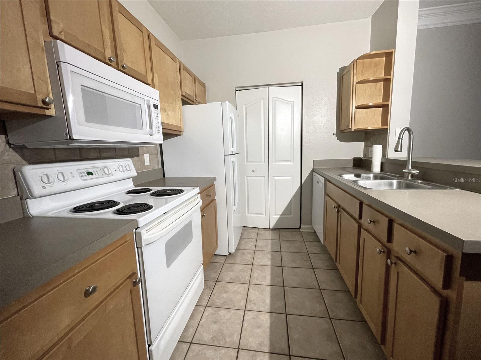 4207 S DALE MABRY HWY #9201, TAMPA, FL, 33611