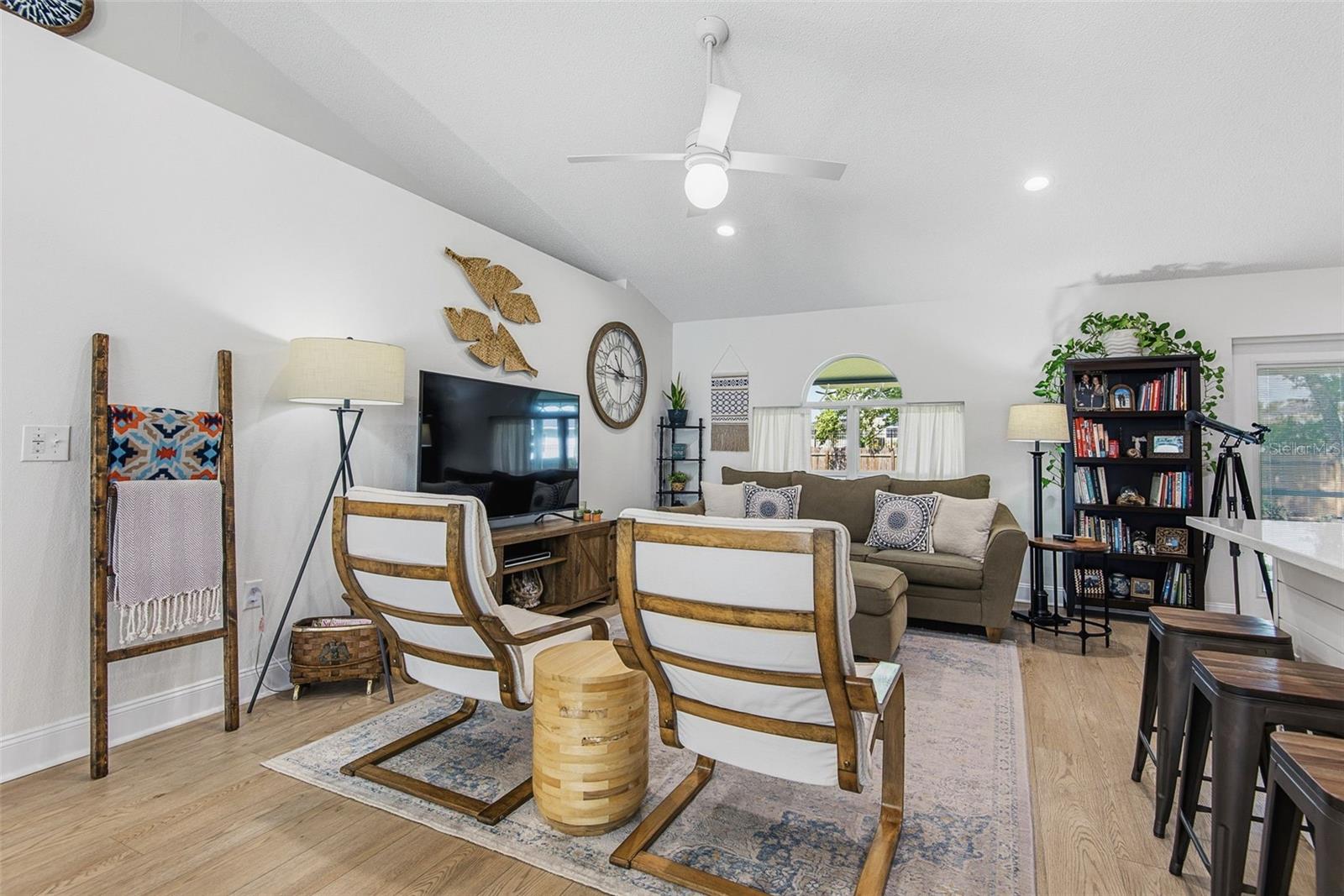 11 PORT ROYAL DR, PALM COAST, FL, 32164