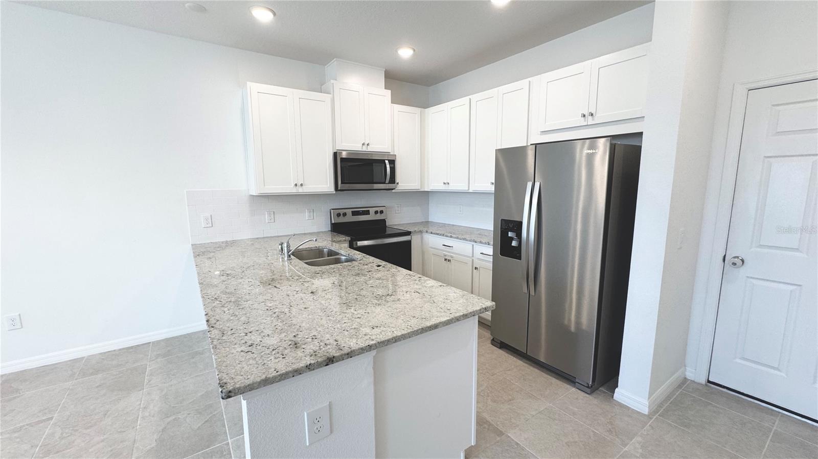 2327 GARDEN BELLE DR, CLERMONT, FL, 34711