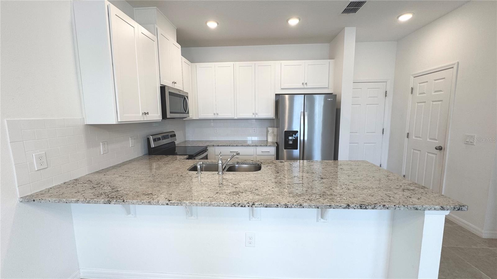 2327 GARDEN BELLE DR, CLERMONT, FL, 34711