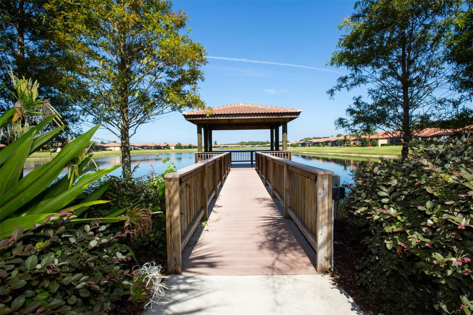 147 SILVER FALLS DR, APOLLO BEACH, FL, 33572