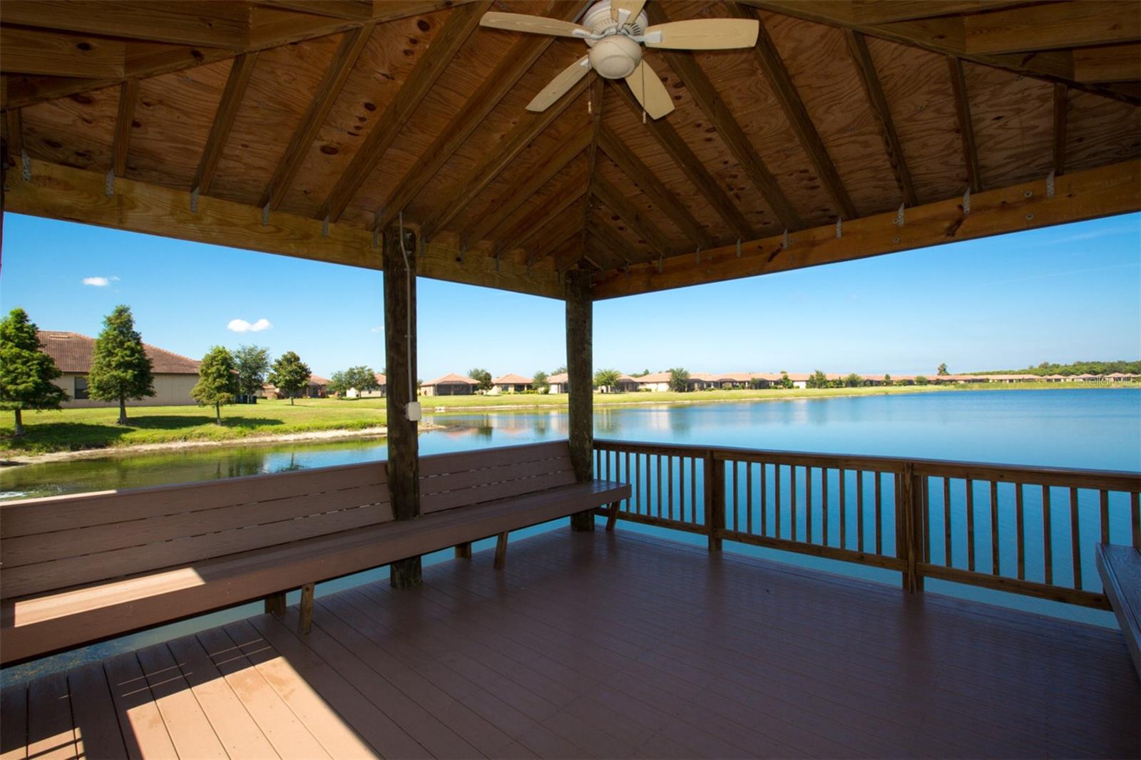 147 SILVER FALLS DR, APOLLO BEACH, FL, 33572