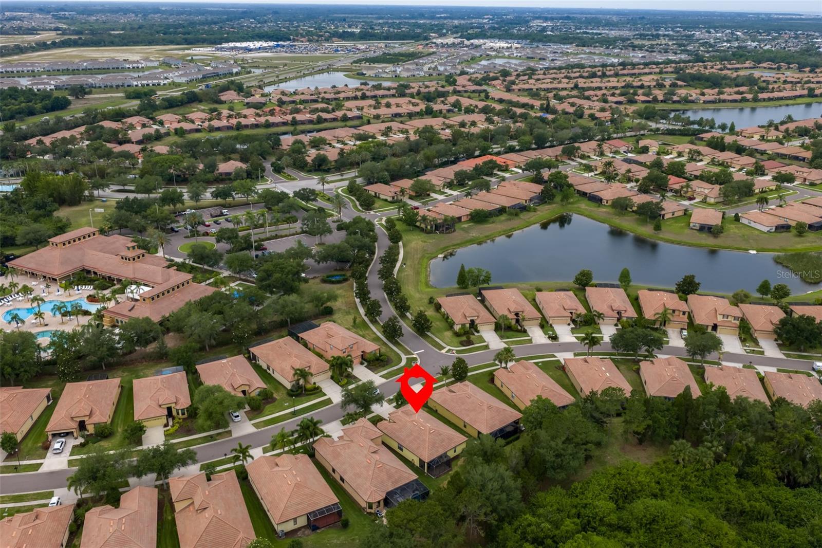 147 SILVER FALLS DR, APOLLO BEACH, FL, 33572