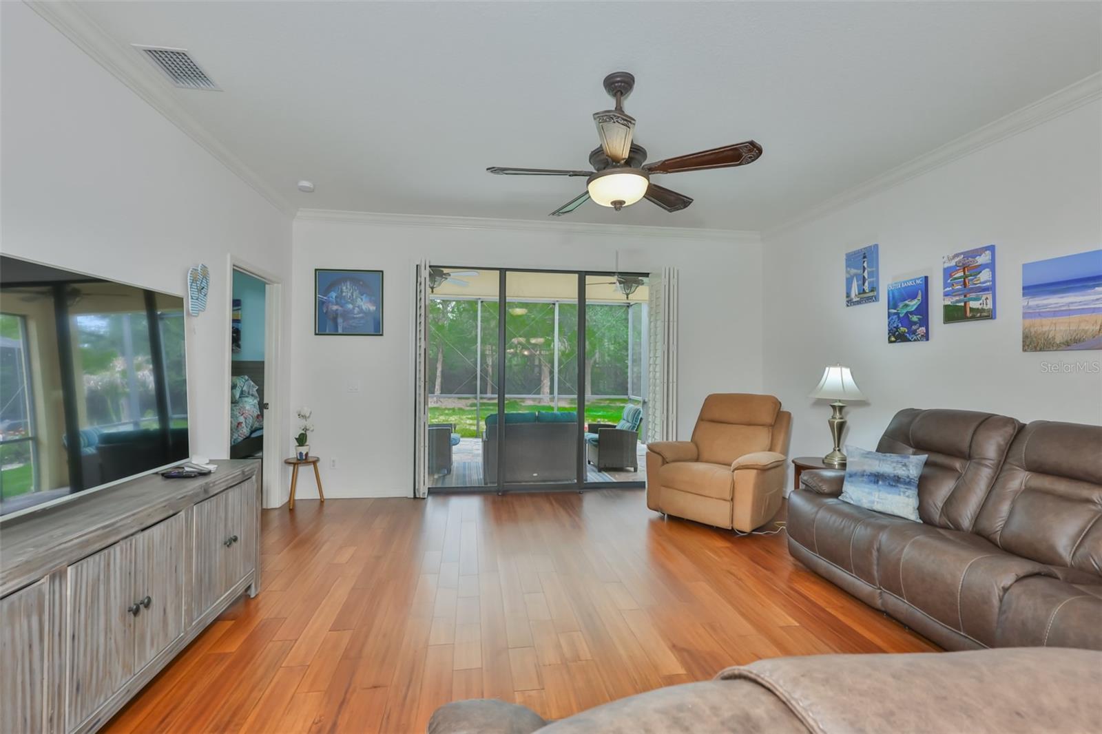 147 SILVER FALLS DR, APOLLO BEACH, FL, 33572
