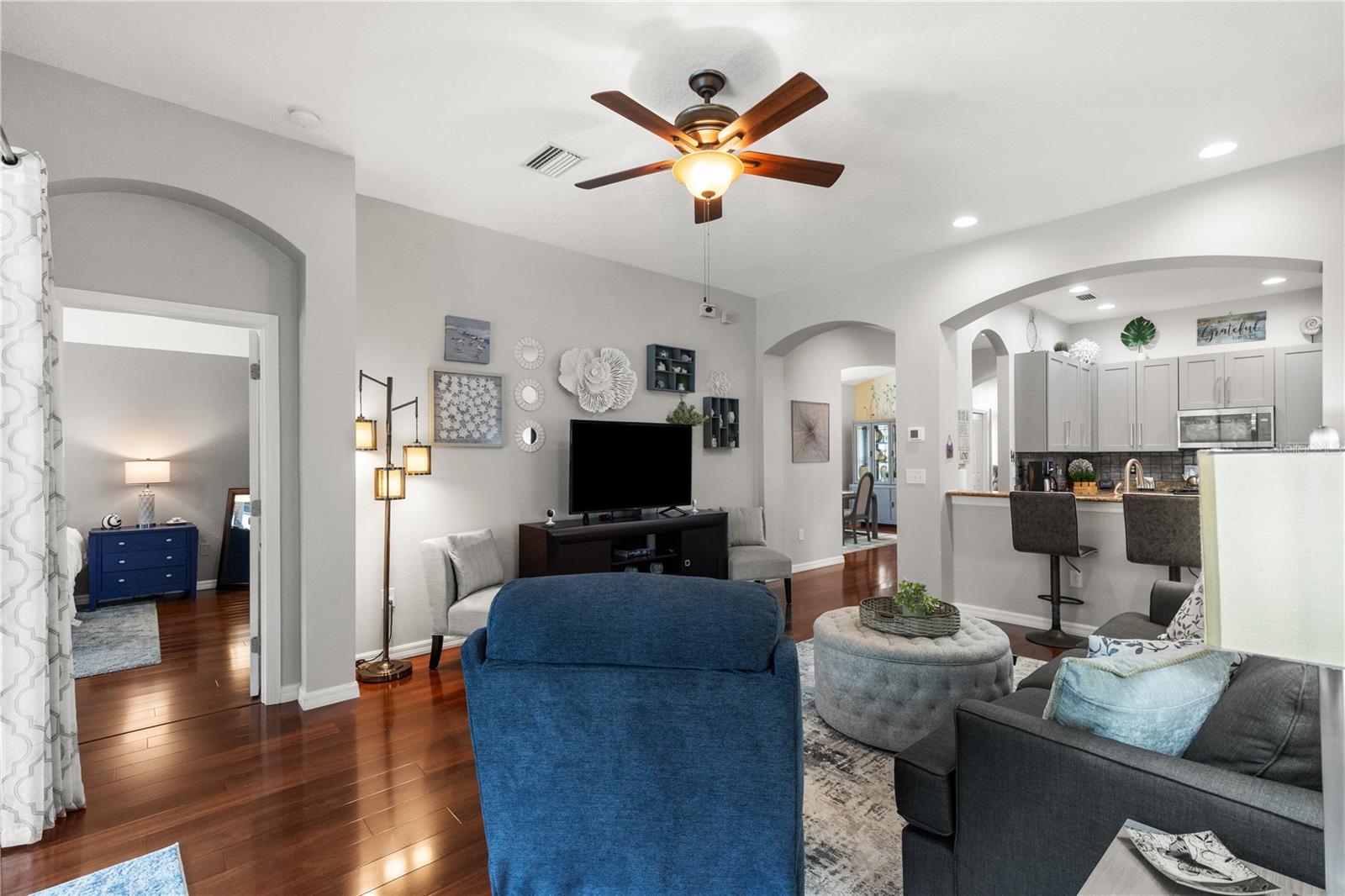 1807 LEYBOURNE LOOP, WESLEY CHAPEL, FL, 33543