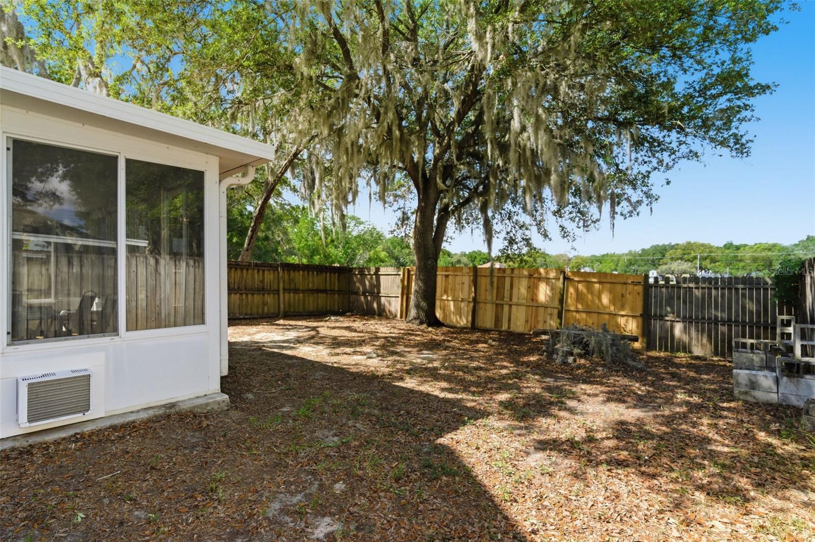 628 CAPE COD CIR, VALRICO, FL, 33594