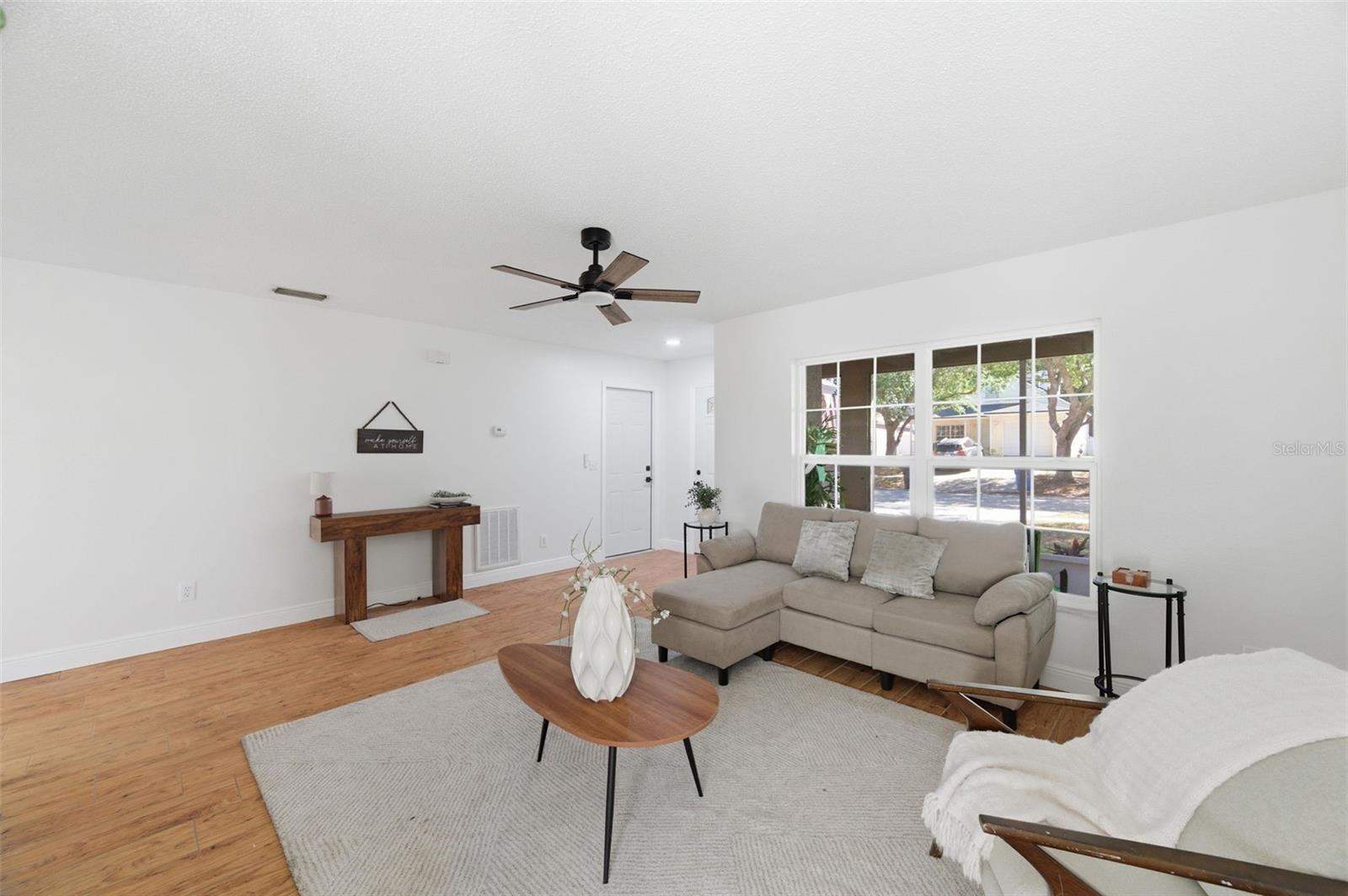 628 CAPE COD CIR, VALRICO, FL, 33594