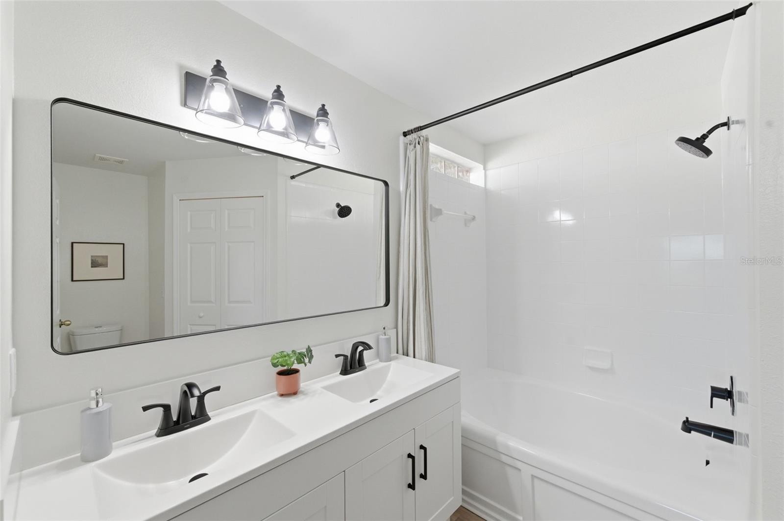 628 CAPE COD CIR, VALRICO, FL, 33594