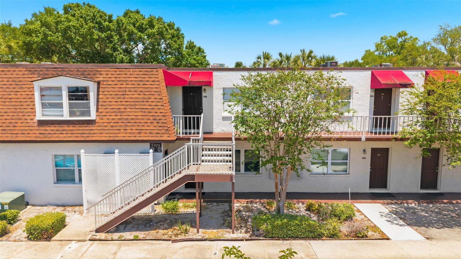 9109 W HILLSBOROUGH AVE #J107, TAMPA, FL, 33615