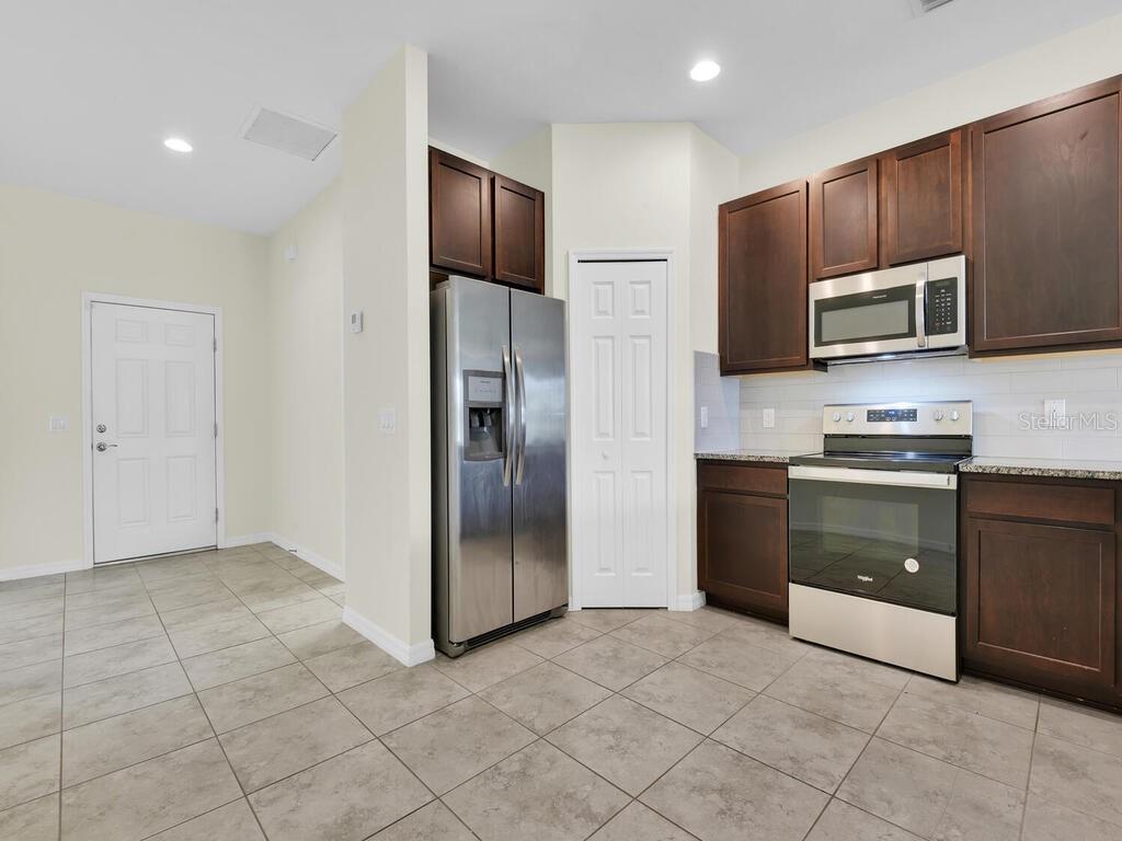 354 ALBATROSS RD, ROTONDA WEST, FL, 33947