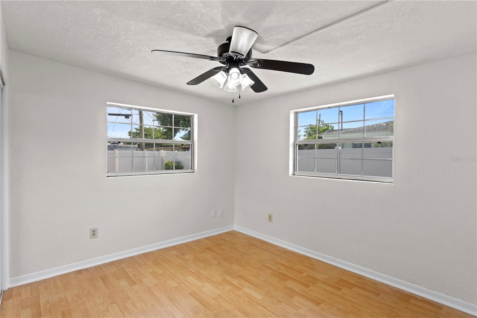 13733 TRINIDAD DR, SEMINOLE, FL, 33776