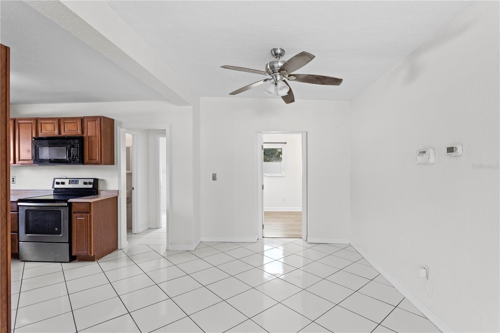 13733 TRINIDAD DR, SEMINOLE, FL, 33776