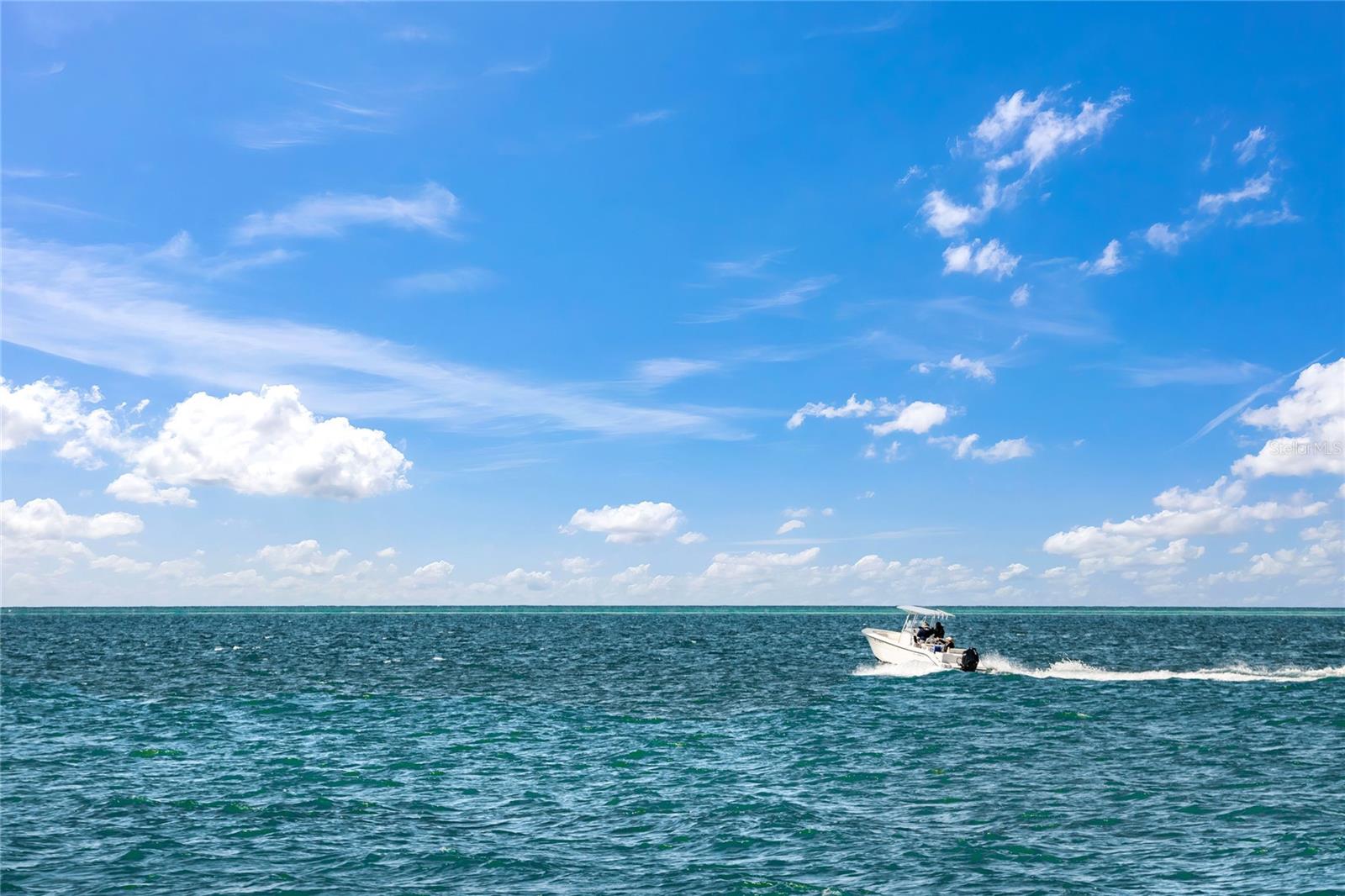 512 67TH ST, HOLMES BEACH, FL, 34217