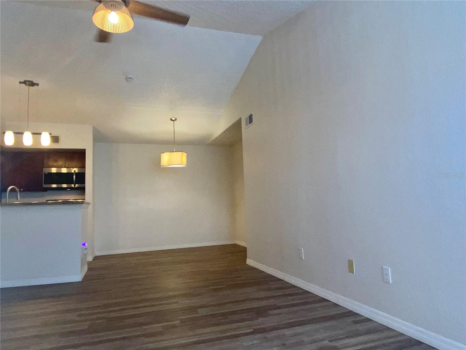 5144 CONROY RD #38, ORLANDO, FL, 32811