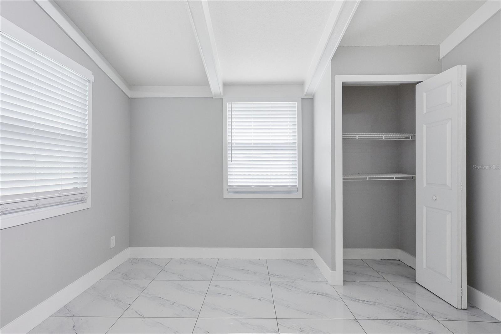 6033 W AMELIA ST, ORLANDO, FL, 32835