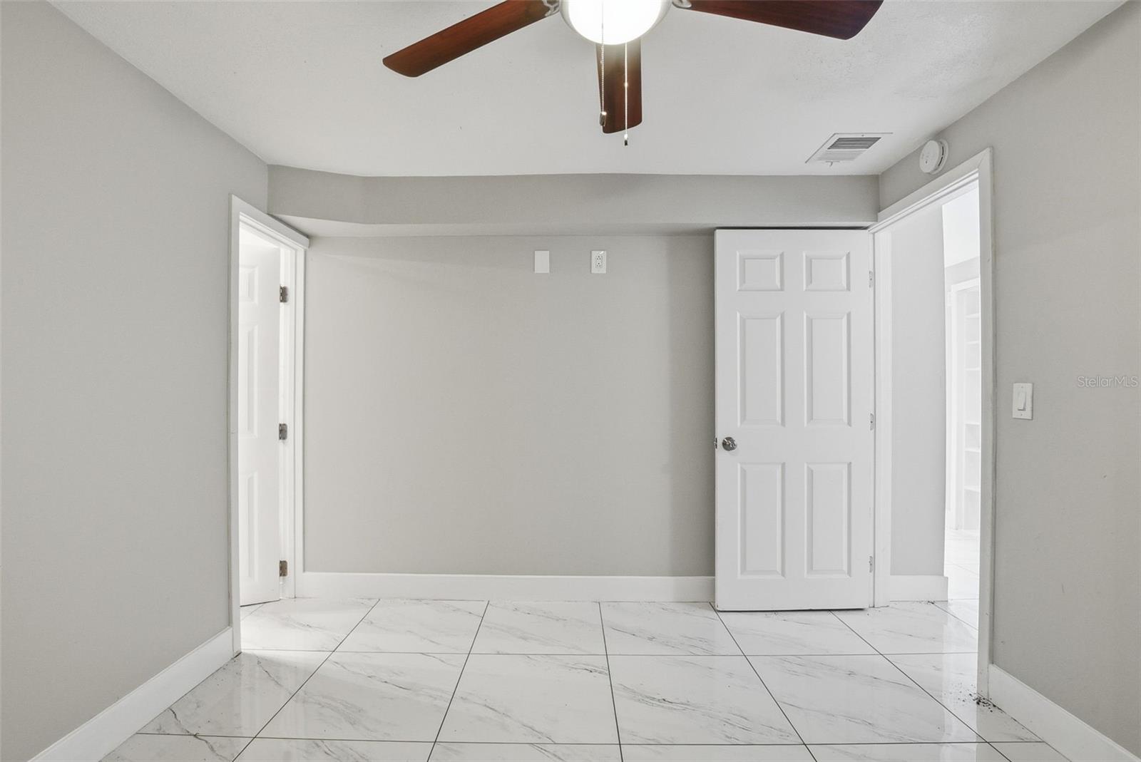 6033 W AMELIA ST, ORLANDO, FL, 32835