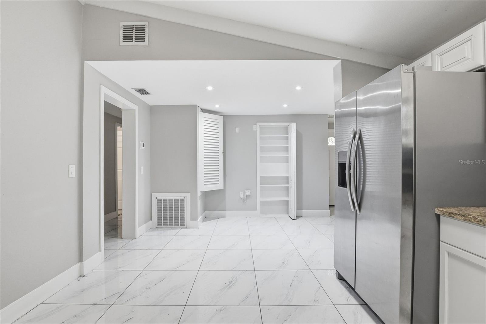 6033 W AMELIA ST, ORLANDO, FL, 32835