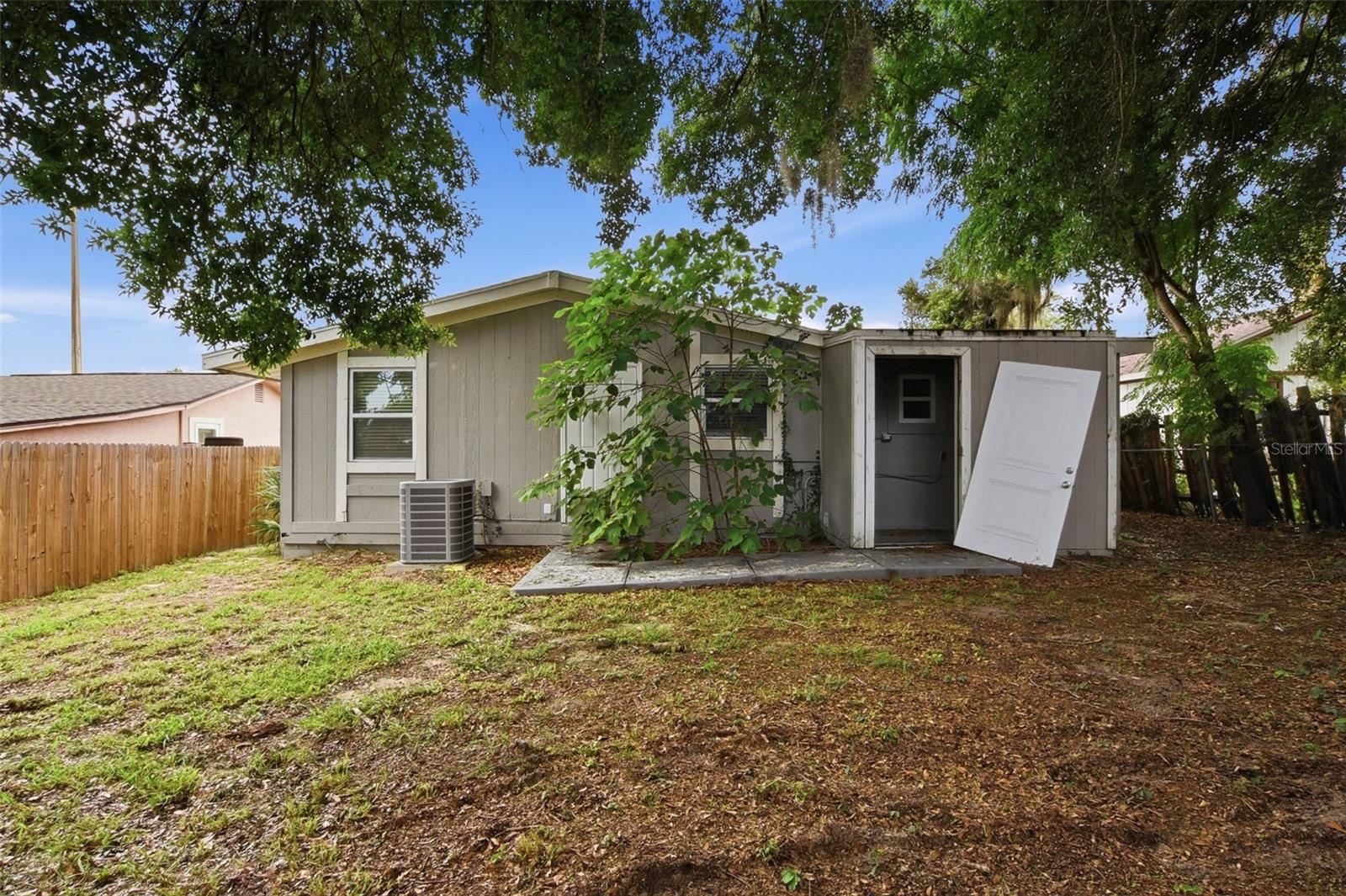 6033 W AMELIA ST, ORLANDO, FL, 32835
