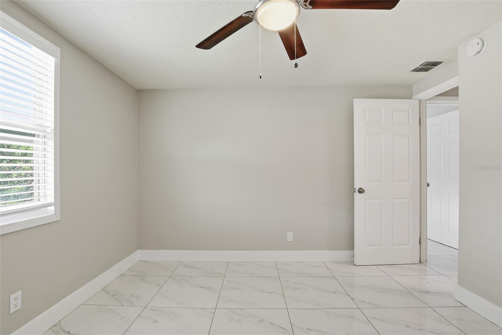 6033 W AMELIA ST, ORLANDO, FL, 32835