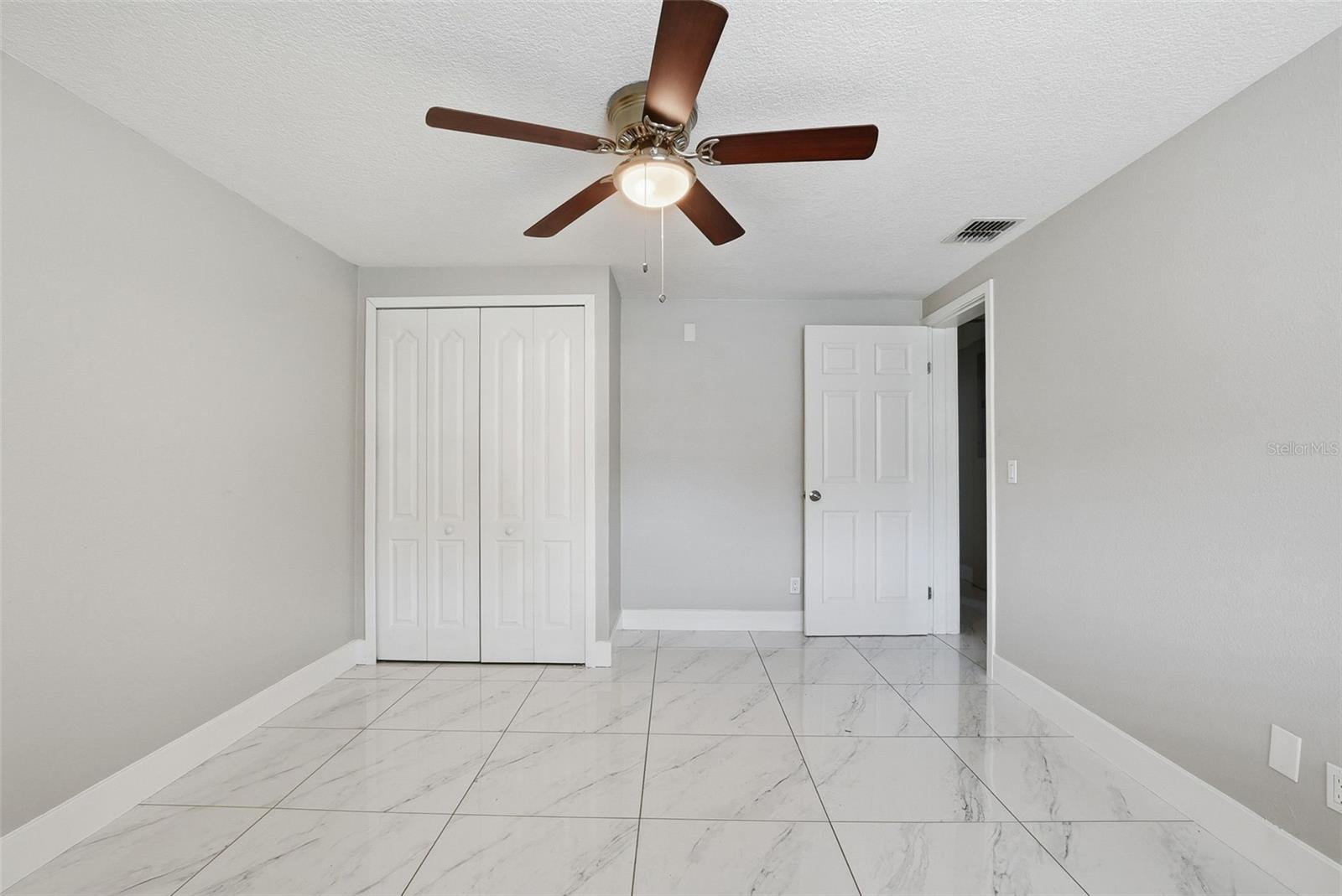 6033 W AMELIA ST, ORLANDO, FL, 32835