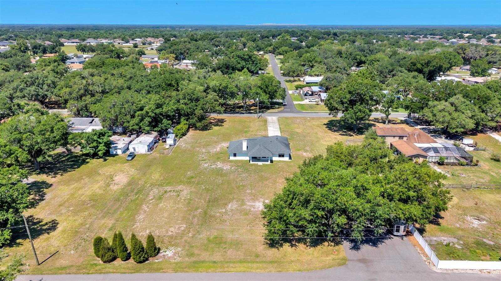 8525 N CAMPBELL RD, LAKELAND, FL, 33810