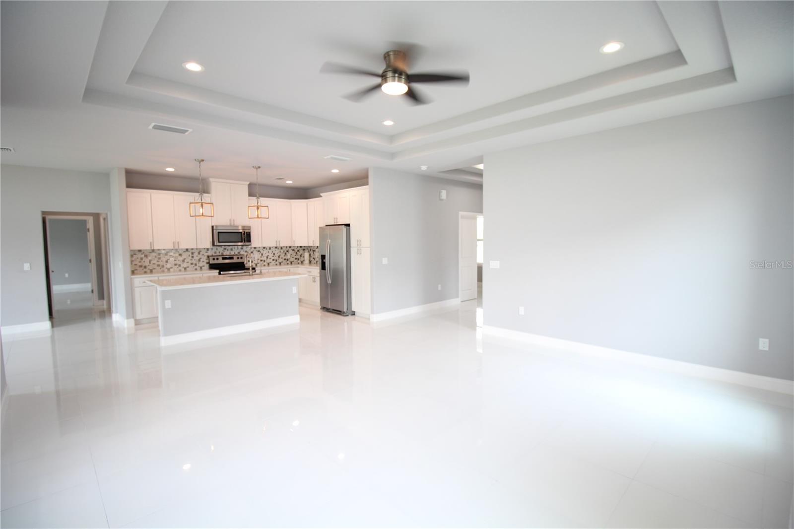 20 EVANSVILLE LN, PALM COAST, FL, 32164