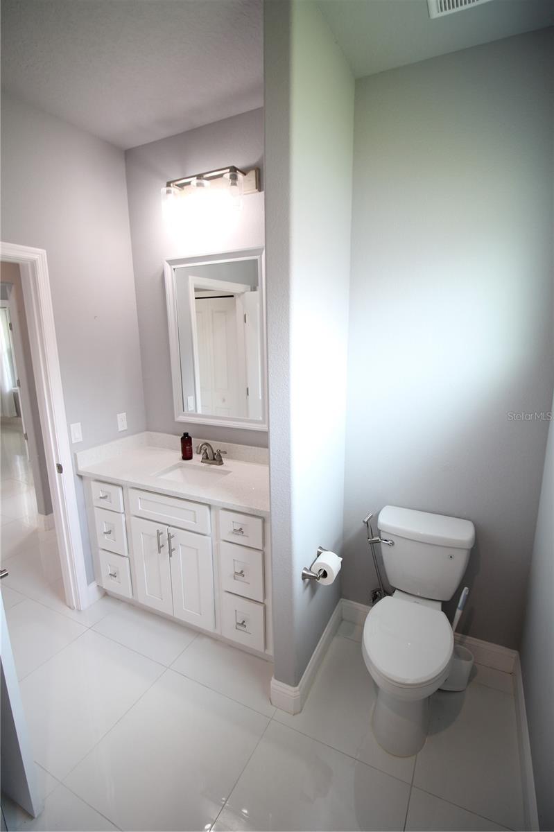 20 EVANSVILLE LN, PALM COAST, FL, 32164