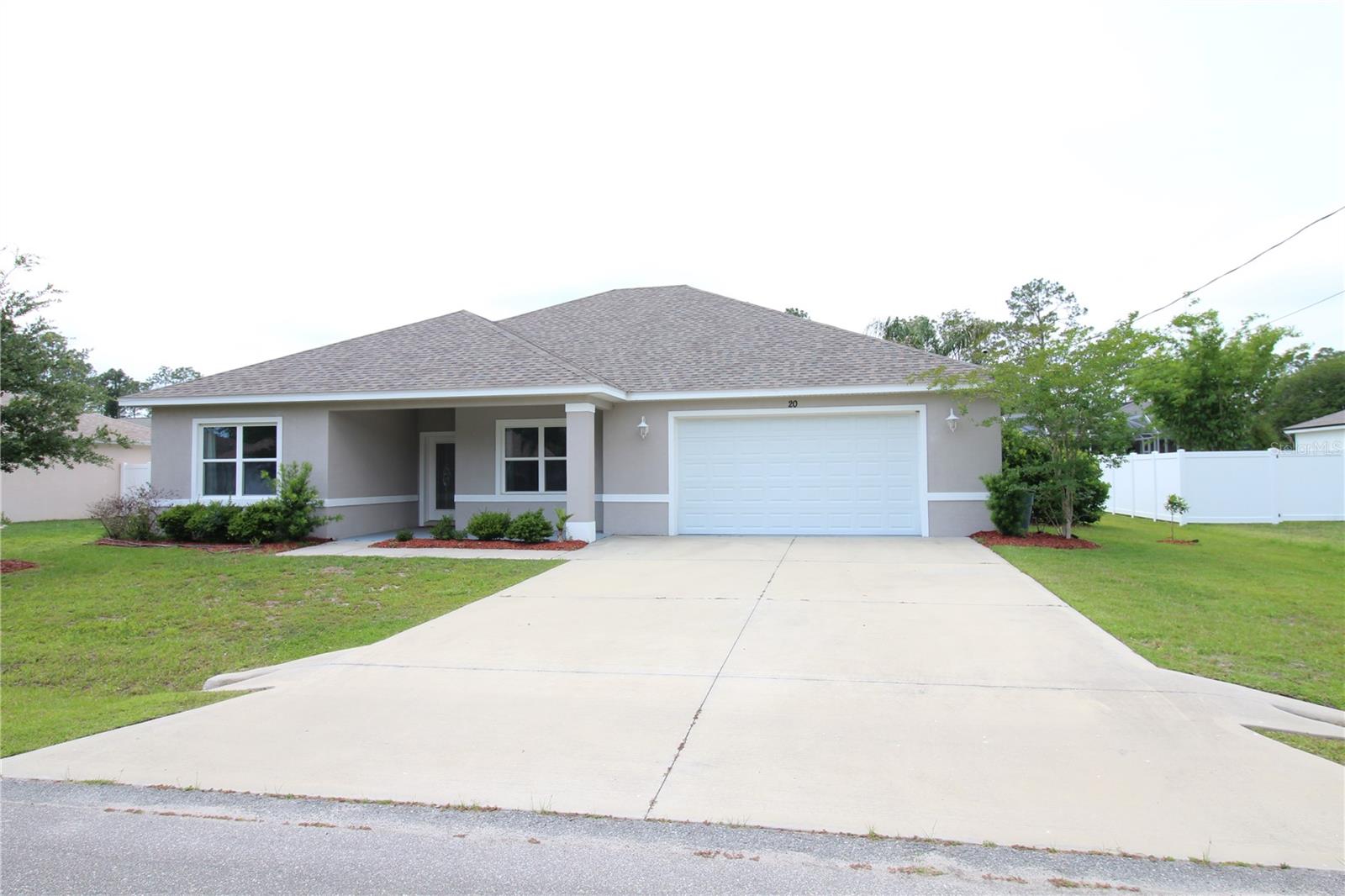20 EVANSVILLE LN, PALM COAST, FL, 32164
