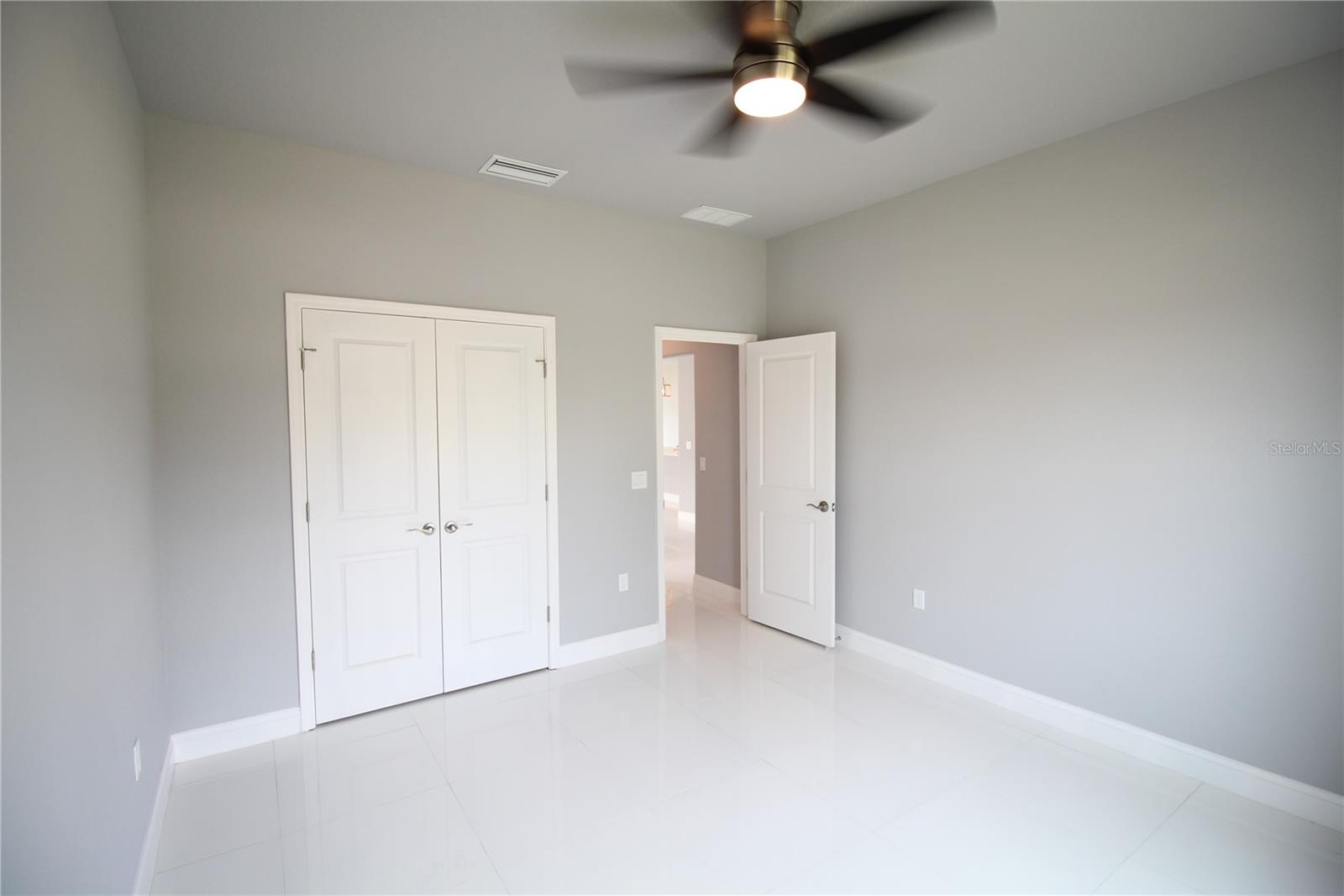 20 EVANSVILLE LN, PALM COAST, FL, 32164