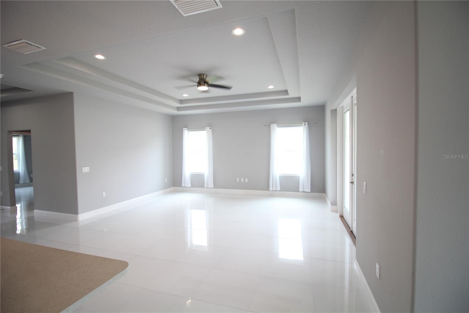 20 EVANSVILLE LN, PALM COAST, FL, 32164