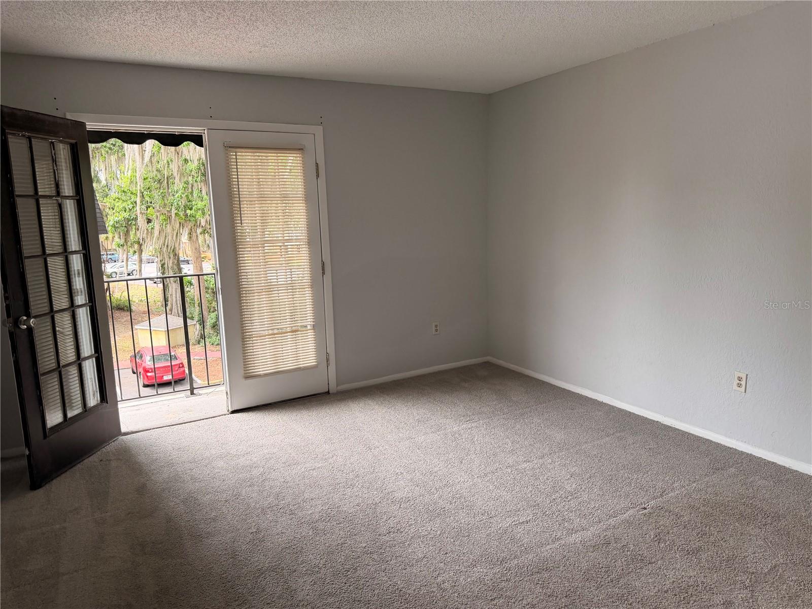 3956 VERSAILLES DR #3956B, ORLANDO, FL, 32808