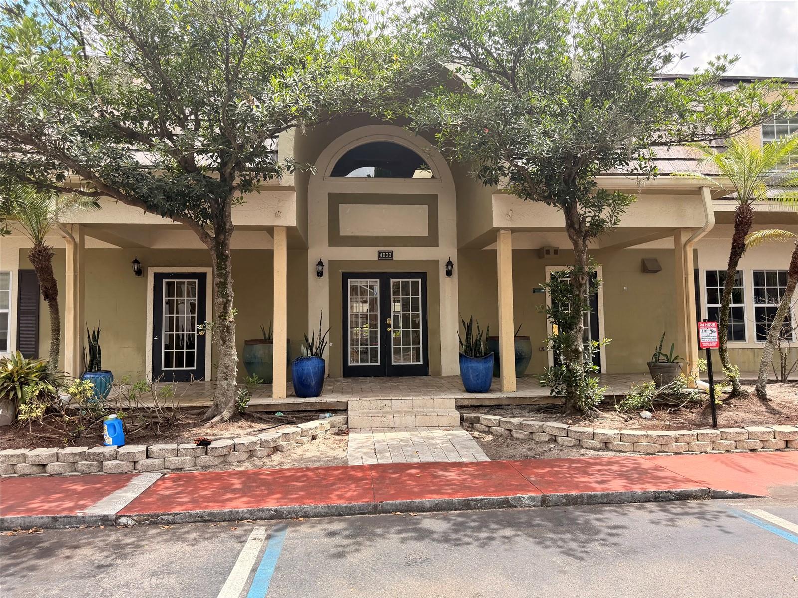 3956 VERSAILLES DR #3956B, ORLANDO, FL, 32808