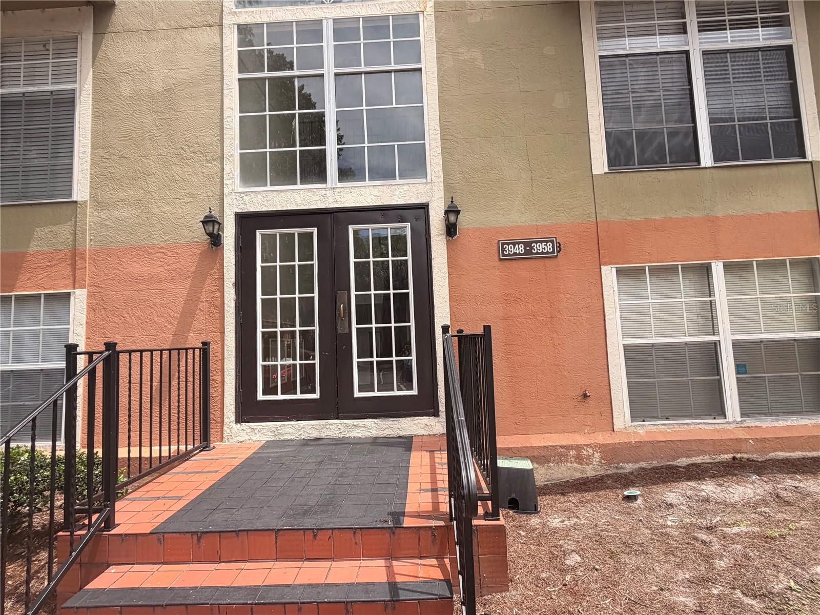 3956 VERSAILLES DR #3956B, ORLANDO, FL, 32808