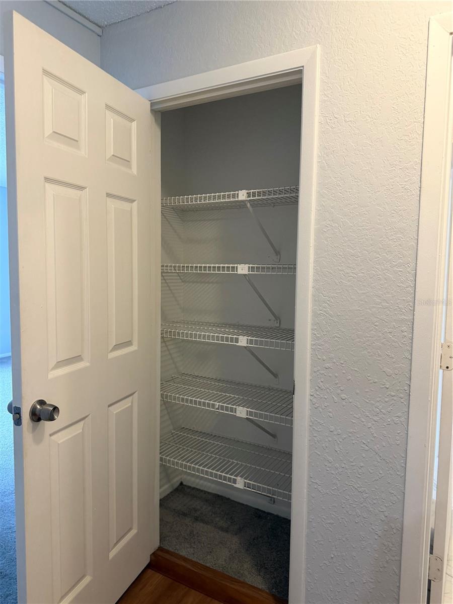 3956 VERSAILLES DR #3956B, ORLANDO, FL, 32808