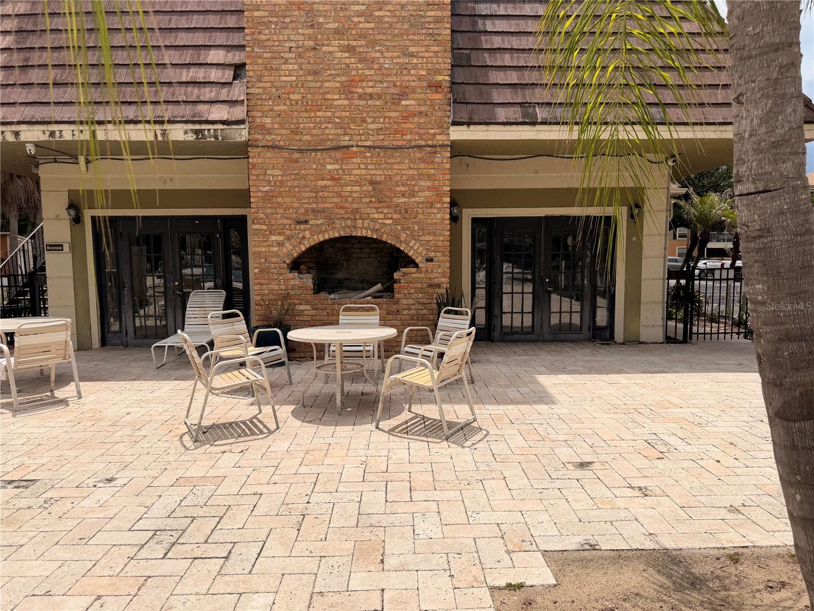 3956 VERSAILLES DR #3956B, ORLANDO, FL, 32808