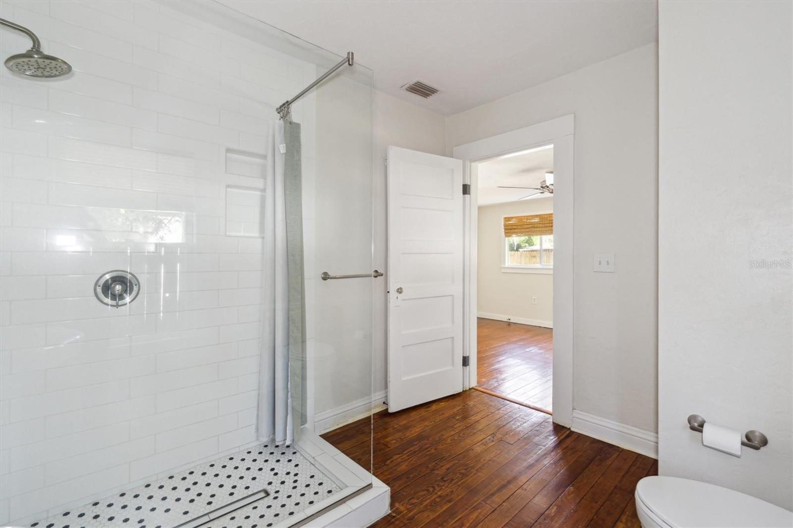 2114 NW 7TH TER, GAINESVILLE, FL, 32609