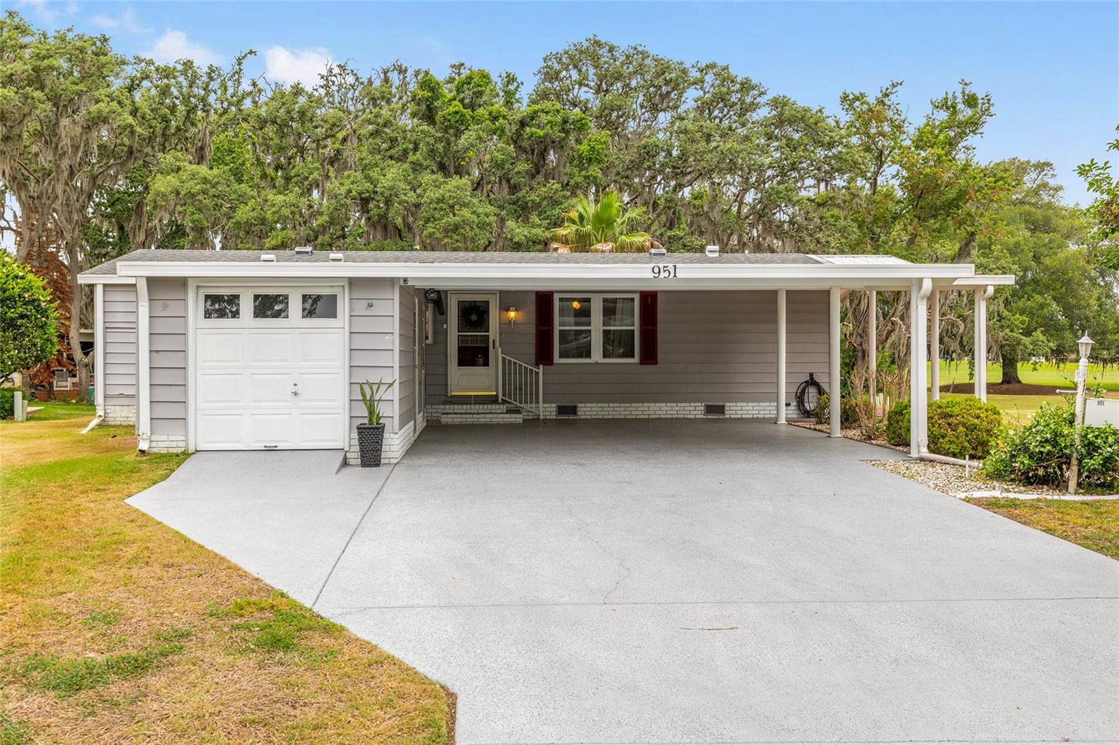 951 OLEANDER ST, LADY LAKE, FL, 32159