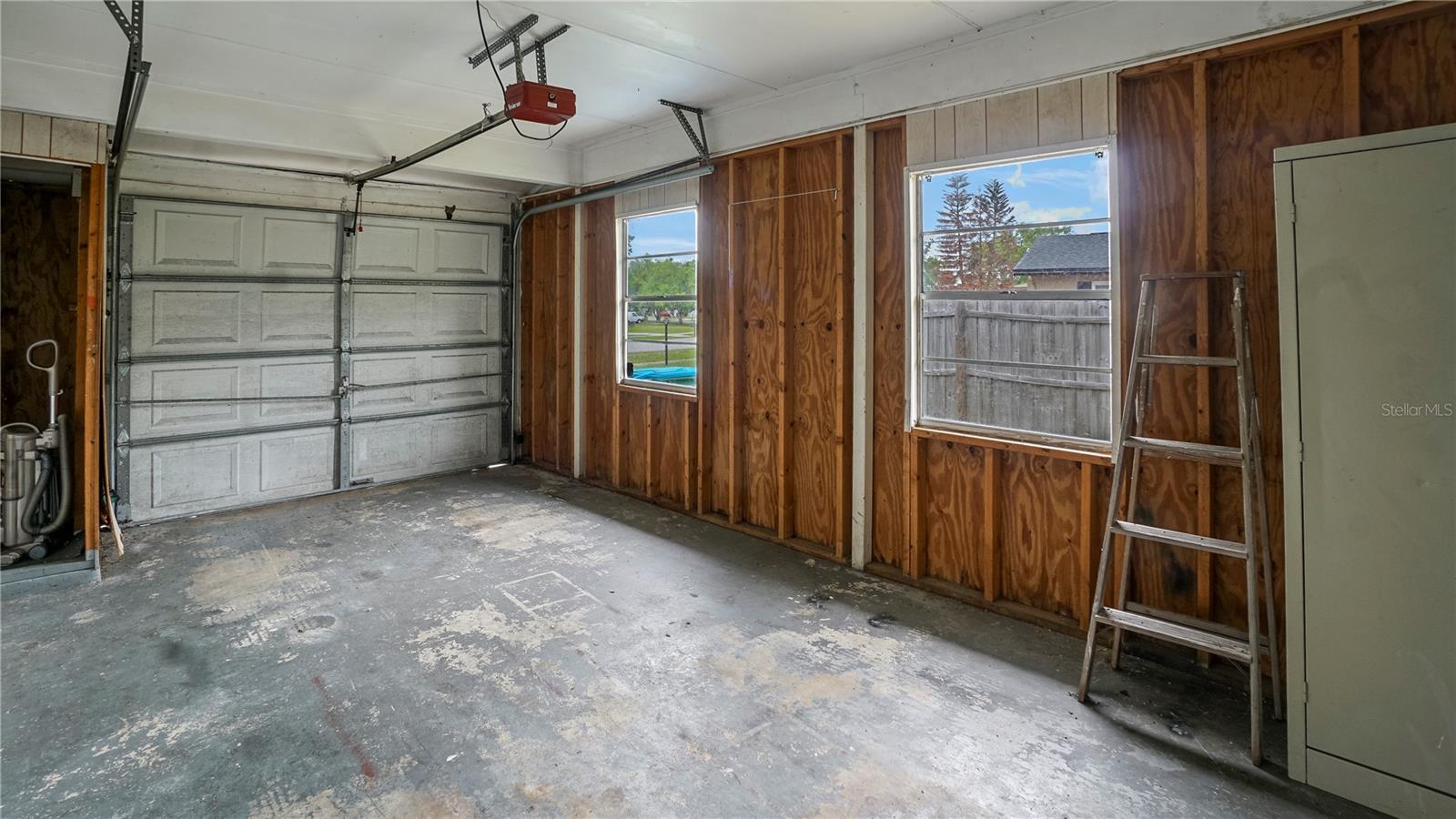 1367 GAINESVILLE DR, DELTONA, FL, 32725